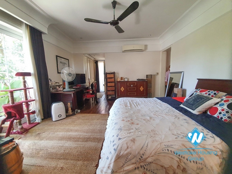 Four-bedroom house near French international school Long Bien.
